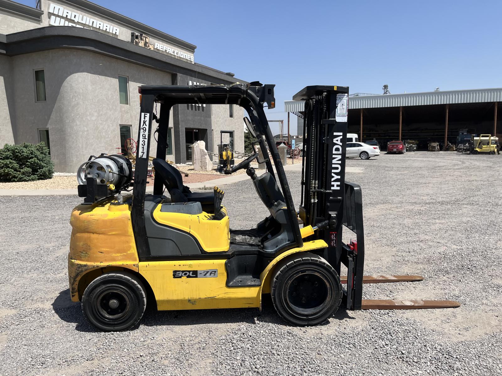 ./imagenes/INVOICE/2019/18003/HYUNDAI 30L-7A (15).JPG